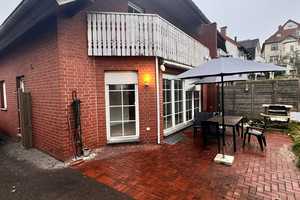 Traumhaft Wohnen: Stilvolle Doppelhaushälfte mit Garage – Ihr exklusives Zuhause in Bielefeld! – Bielefeld – Vorschaubild 3