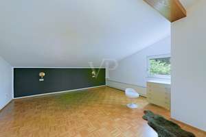 Immobilie in guter Lage: Großzügig, vielseitig nutzbar und mit besonderer Architektur – Die vollständige Adresse der Immobilie erhältst du vom Anbieter., 35043 Cappel, Marburg – Vorschaubild 18