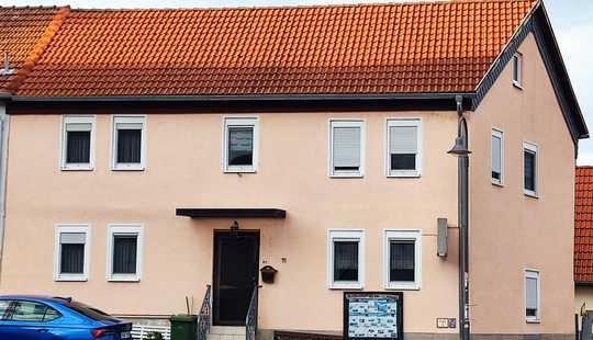 Bild von Großes Einfamilienhaus im Ortskern von Heldenbergen