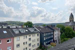 Über den Dächern von Wuppertal-Elberfeld: Gemütliche 2-Zimmerwohnung mit Wannenbad und EBK – Wuppertal – Vorschaubild 6