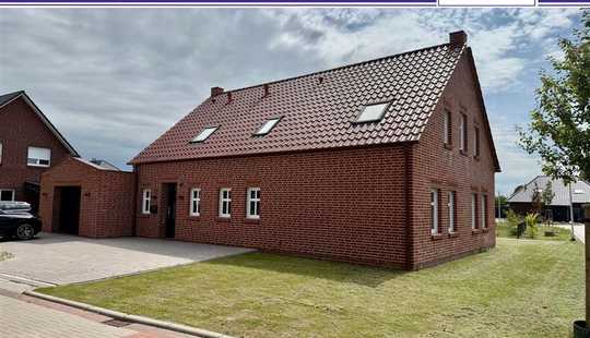 Bild von Neubau 2025 mit 2 Wohneinheiten im Klinkerstil – modernes Zweifamilienhaus in Norden