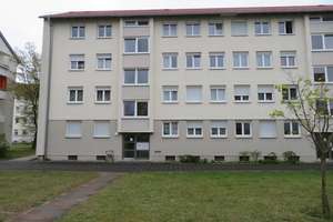 Gut geschnittene 3-Zi.-Wohnung im 1. Obergeschoss