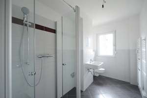 Komfortable 2-Raumwohnung mit ebenerdiger Dusche! – Pekinger Straße 5, 6130 Südstadt, Halle (Saale) – Vorschaubild 7