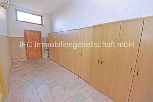 Vielseitiges Stadthaus in Aken (Elbe) – zwei separate Eingänge, vielfältige Nutzungsmöglichkeiten – Die vollständige Adresse der Immobilie erhältst du vom Anbieter., 6385 Aken (Elbe) – Vorschaubild 15