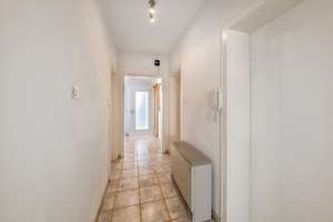 EIN- ODER ZWEIFAMILIENHAUS! 
mit ca. 151 m² Wohnfläche, 590 m² Grundstück, und eine XL-Doppelgarage – Die vollständige Adresse der Immobilie erhältst du vom Anbieter., 65326 Aarbergen – Vorschaubild 8