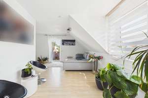 Ein Zuhause mit Zukunft – Zweifamilienhaus mit vielen Möglichkeiten – 89340 Leipheim – Vorschaubild 11