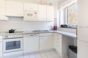 Investieren mit Perspektive – Vermietete 3,5-Zimmer-Wohnung in Top-Lage von Hamburg-Poppenbüttel! – Die vollständige Adresse der Immobilie erhältst du vom Anbieter., 22395 Poppenbüttel, Hamburg – Vorschaubild 10