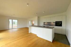 *PETS ALLOWED IN 2-STORY APPARTMENT* approx. 116 m², 3-room, 2-bed, 1.25-bath, garage, and garden – Die vollständige Adresse der Immobilie erhältst du vom Anbieter., 65191 Mitte, Wiesbaden – Vorschaubild 3