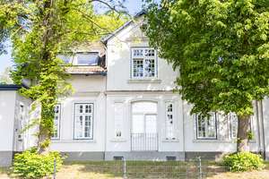 Elegantes Einfamilienhaus mit 3 Wohneinheiten, zentral in Bergedorf – Die vollständige Adresse der Immobilie erhältst du vom Anbieter., 21033 Lohbrügge, Hamburg – Vorschaubild 2
