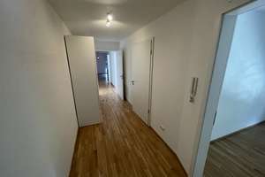 neuwertige 90qm Familien-Wohnung am Harthof