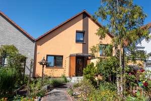 ☆ ☆ ☆ ☆ ☆  Listenpreis 220.000 €; Einfamilienhaus in Schwedt, am Stadtrand ruhig gelegen  ☆ ☆ ☆ ☆ ☆ – Märkische Straße 21, 16303 Schwedt/Oder – Vorschaubild 1
