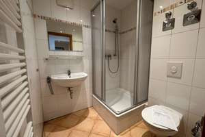 Wohnen am Heimgarten  + 1. OG + Bad mit Dusche + frei ab 1.3.26 – Heimgarten 49, 9127 Gablenz, Chemnitz – Vorschaubild 11
