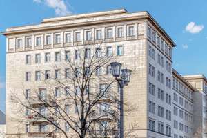 Stalinbau-Ensemble: praktische und helle 2-Zimmer-Wohnung direkt auf der Frankfurter Allee – Die vollständige Adresse der Immobilie erhältst du vom Anbieter., 10247 Friedrichshain, Berlin – Vorschaubild 10