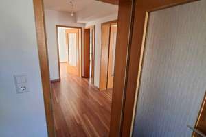 Zentrumnahes Einfamilienhaus mit Garten und Stellplatz in Schönaich – Die vollständige Adresse der Immobilie erhältst du vom Anbieter., 71101 Schönaich – Vorschaubild 5
