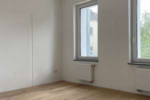 Exklusiv: Frisch kernsanierte 5-Zimmer-Wohnung mit Balkon & moderner Einbauküche – Giesebrechtstr. 3, 45144 Frohnhausen, Essen – Vorschaubild 14