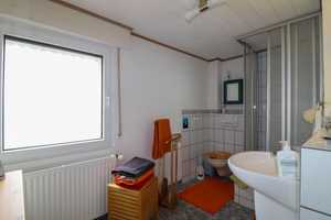 Charmante Doppelhaushälfte mit großzügigem Garten und Photovoltaikanlage in Neuss-Reuschenberg – Neuss (Rhein-Kreis) – Vorschaubild 12