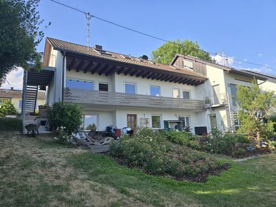 Großzügige Maisonette-Wohnung in traumhafter Aussichtslage (EM-Maleck)!