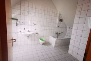 Sofort einziehen! Traumhafte 3-Zimmer-Maisonette mit Dachterrasse & Tiefgarage – Die vollständige Adresse der Immobilie erhältst du vom Anbieter., 1328 Weißig, Dresden – Vorschaubild 9