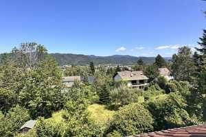 Freies Einfamilienhaus mit Einliegerwohnung und Doppelgarage, großer Garten - Littenweiler – Freiburg im Breisgau – Vorschaubild 5