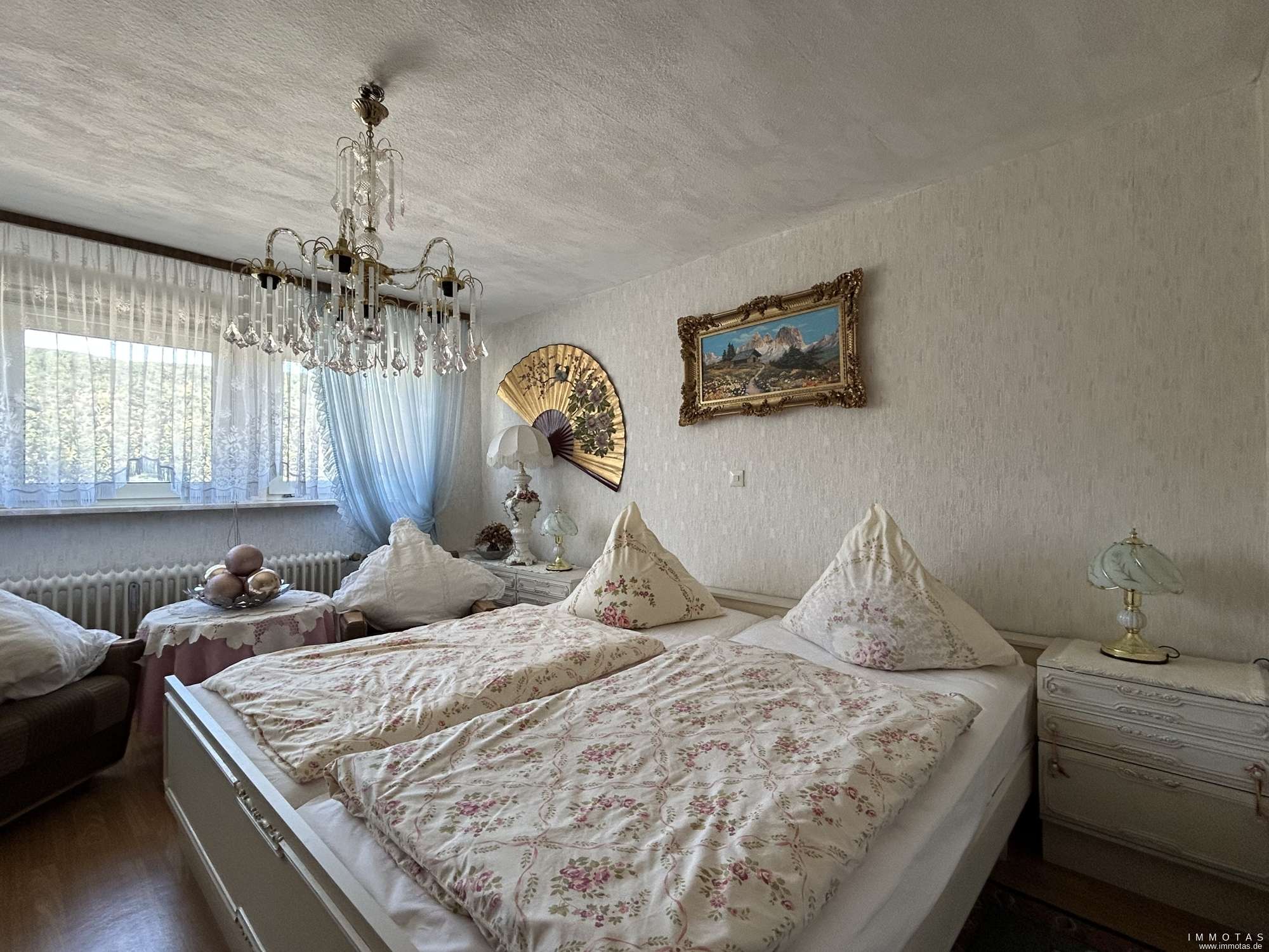 Immobilie in Cochem - Geräumige Doppelhaushälfte mit Garten und Garage - auch als Zweifamilienhaus nutzbar - Bild 1