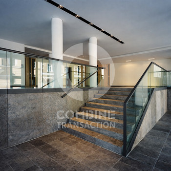 Optimal ausgestattete Büroflächen in bester Lage. combine Transaction.