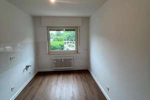 Frisch renovierte 4 Zimmer Wohnung mit Gästebad – Flaßkampstraße 29, 45883 Heßler, Gelsenkirchen – Vorschaubild 9
