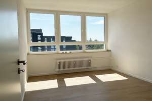 Frisch modernisiert: geräumige 2-Zimmer-Wohnung mit Balkon und Aufzug – Gropiusweg 17, 44801 Querenburg, Bochum – Vorschaubild 9