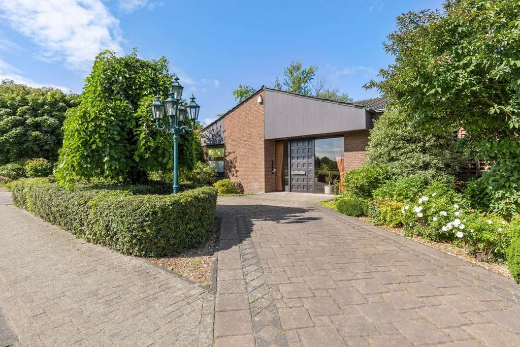 Immobilie in Ochtrup - Provisionsfrei – Anwesen mit parkähnlichem Grundstück und exklusivem Wohnkomfort in einmaliger Lage - Bild 4