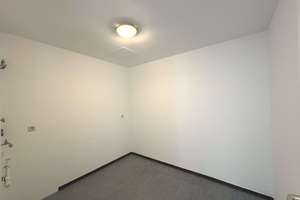 Frisch gestrichene 2-Zimmer Wohnung mit schönem Balkon – Sinnersdorfer Str. 68, 50769 Roggendorf/Thenhoven, Köln – Vorschaubild 8