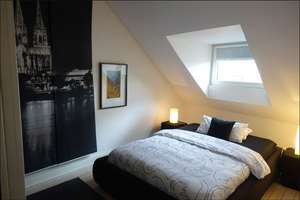 Charmantes, vollmöbliertes Dachgeschoss-Apartment: einfach einziehen und wohlfühlen – Frohnhofstraße 80, 50827 Ossendorf, Köln – Vorschaubild 8