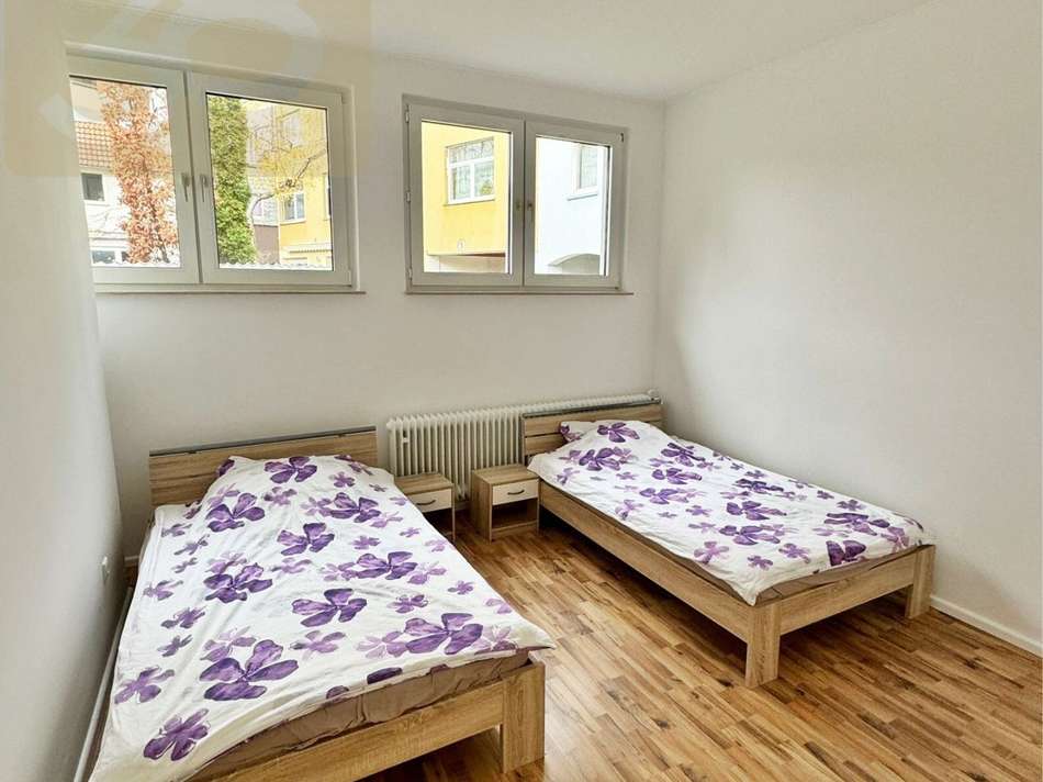 Schlafzimmer 4