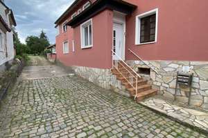 Mehrfamilienhaus mit zwei Garagen – Die vollständige Adresse der Immobilie erhältst du vom Anbieter., 67705 Stelzenberg – Vorschaubild 7