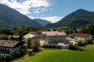 Otto-Filitz-Park Ruhpolding: Hochwertige 4-Zimmer-Neubau-Wohnung mit Einbauküche – Die vollständige Adresse der Immobilie erhältst du vom Anbieter., 83324 Ruhpolding – Vorschaubild 2