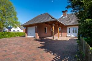 Nordholz | Zweifamilienhaus mit Werkstatt, Solaranlage & Garten – ideal für Familie & Handwerk – Die vollständige Adresse der Immobilie erhältst du vom Anbieter., 27637 Nordholz – Vorschaubild 2