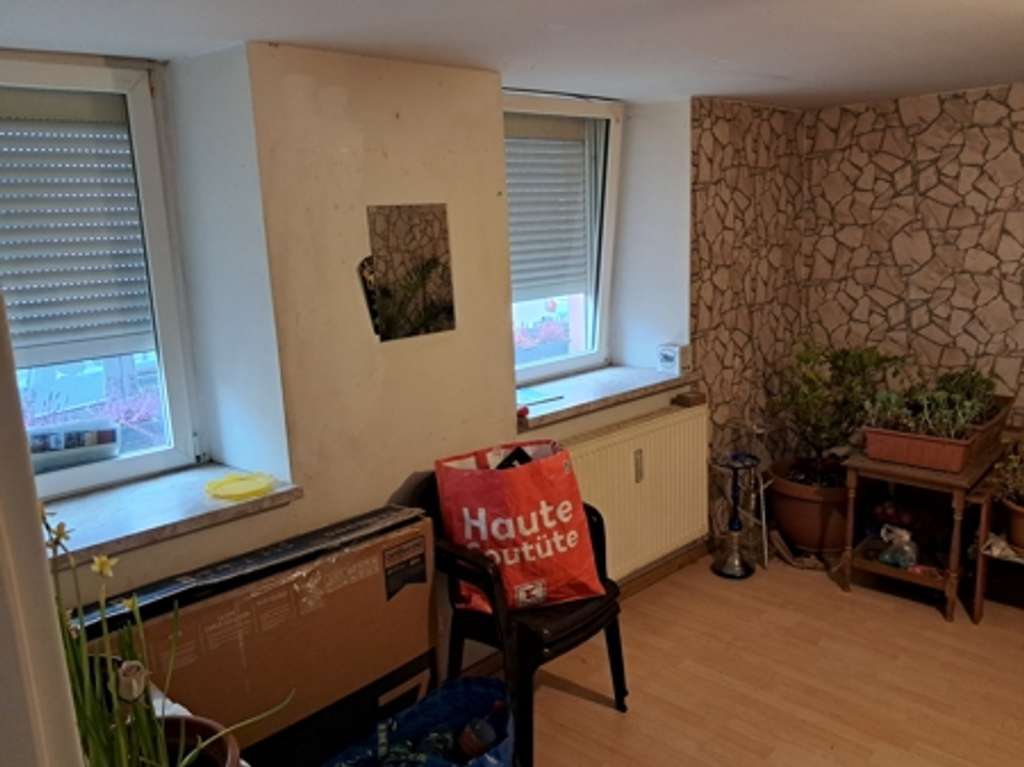 Immobilie in Rehlingen-Siersburg - *** Kleines 2-3 Familienhaus - komplett vermietet *** - Bild 3