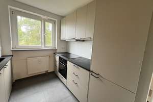 Komplett renovierte 3-Zimmer-Wohnung mit Süd-West-Bakon – Fingerkrautanger 30, 80937 Am Hart, München – Vorschaubild 7