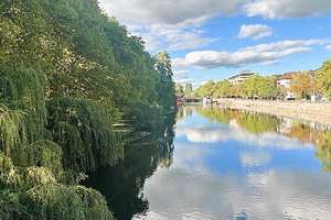 Stadtwohnung mit Wintergarten, Aufzug u. 2 X TG-Stellplätze – Frankfurter Str. 15, 74072 Heilbronn, Heilbronn – Vorschaubild 2
