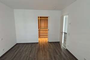 4-Zimmer-Wohnung mit gehobener Ausstattung in Magdeburg – Weitlingstrasse 15a, 39104 Altstadt, Magdeburg – Vorschaubild 11