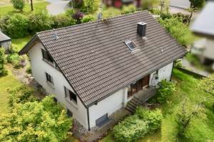 Familienidylle in Ortsrandlage – Charmantes Einfamilienhaus in Laichingen – Die vollständige Adresse der Immobilie erhältst du vom Anbieter., 89150 Laichingen – Vorschaubild 24