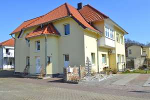 Exklusives Wohnhaus und Mehrfamilienhaus mit 5 Ferienwohnungen in Strandnähe – Karlstraße 3, 17459 Loddin – Vorschaubild 2