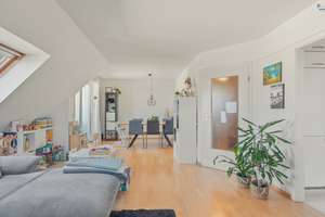 Charmante Maisonette-Wohnung in ruhiger Lage von Stuttgart-Sommerrain – Die vollständige Adresse der Immobilie erhältst du vom Anbieter., 70374 Muckensturm, Stuttgart – Vorschaubild 6