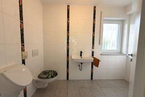 Stilvoll wohnen in Augsburg-Kriegshaber – freistehendes Einfamilienhaus mit Kamin & Designküche – Emily-Balch Straße 7, 86156 Kriegshaber, Augsburg – Vorschaubild 19