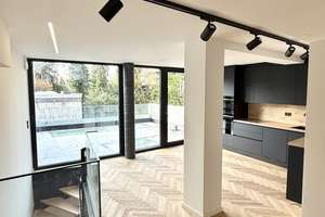 ***Exklusive Maisionettenwohnung  inkl. Terasse und EBK in Düsseldorf Stadtmitte*** – Stephanienstraße 3, 40211 Stadtmitte, Düsseldorf – Vorschaubild 11