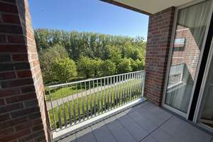 Exklusives Penthouse in der Wasserstadt Hannover mit Blick ins Grüne / Keine Maklergebühren – Die vollständige Adresse der Immobilie erhältst du vom Anbieter., 30453 Limmer, Hannover – Vorschaubild 30