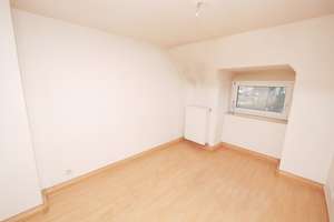Sehr gepflegte und gemütliche 2,5-Raum-Dachgeschosswohnung in zentraler Lage von Buer-Mitte – Brinkgartenstr. 16, 45894 Buer, Gelsenkirchen – Vorschaubild 5