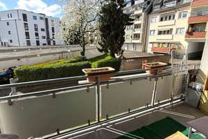 Helle 2-Zimmerwohnung mit Balkon in Köln-Vingst – Heßhofplatz 20, 51107 Vingst, Köln – Vorschaubild 3