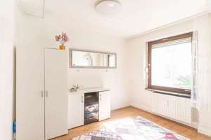 SCHMUCKSTÜCK IN BONN – MEHRFAMILIENHAUS IN BEGEHRTER LAGE – Die vollständige Adresse der Immobilie erhältst du vom Anbieter., 53111 Nordstadt, Bonn – Vorschaubild 2