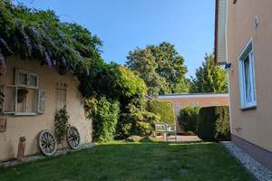 Ihr neues Zuhause, top gepflegte DHH mit Garten, Natur-Teich, Garagen und Stellplatz – Die vollständige Adresse der Immobilie erhältst du vom Anbieter., 4668 Grimma – Vorschaubild 3