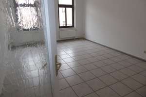 Groooßer Südbalkon an einer hübschen 3-Raum auf dem Sonnenberg! – Sonnenstr. 78, 9130 Sonnenberg, Chemnitz – Vorschaubild 1