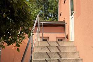 Eigenheimfeeling im Hinterhaus / A home-like feeling with the privacy of a rear building. – Dieskaustraße 43, 4229 Kleinzschocher, Leipzig – Vorschaubild 2